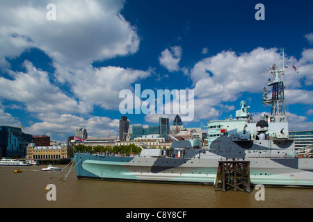 England, London, Southwark. HMS Belfast, originally a Royal Navy light cruiser, permanently moored in London Stock Photo