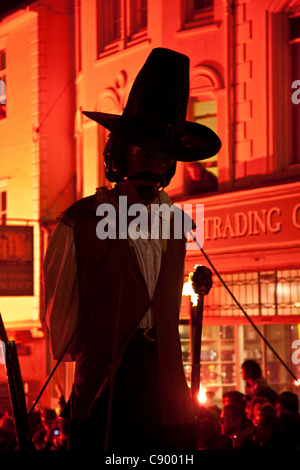 An effigy of Guy Fawkes who tried to blow up The Houses of Parliament in 1605 is paraded through the streets of Lewes, Sussex, England during the annual Bonfire celebrations of November 5th 2011. This is the largest Guy Fawkes Night Celebrations in Britain with up to 70,000 taking part Stock Photo