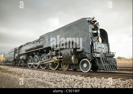 Union Pacific 844 Steam Engine 4 8 4 Configuration 80 Inch 2 032 Stock Photo Alamy