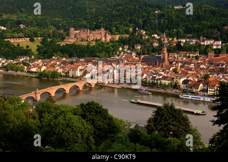 View at Heidelberg from Philosophenweg upon the old town with the castle Heiliggeistkirche and Alte Bruecke Heidelberg Baden-Wue Stock Photo