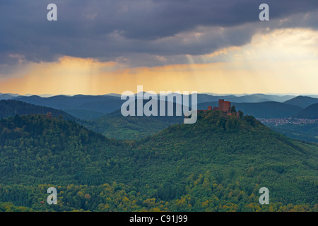 Trifels castle near Annweiler, Palatinate Forest, Rhineland-Palatinate, Germany, Europe Stock Photo