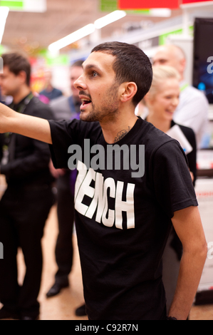 Dynamo meets waiting fans at Asda, Spondon, UK on the release of his DVD Magician Impossible. Fans waited upto 5 hours to see him. Stock Photo