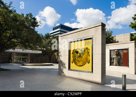 The Dallas Museum of Art, Arts District, Dallas, Texas, USA Stock Photo