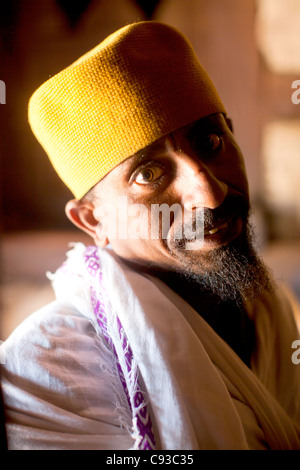 Orthodox Chrisian priest at the mountaintop monastery of Debre Damo near the Eritrean Border in Tigray, Northern Ethiopia. Stock Photo