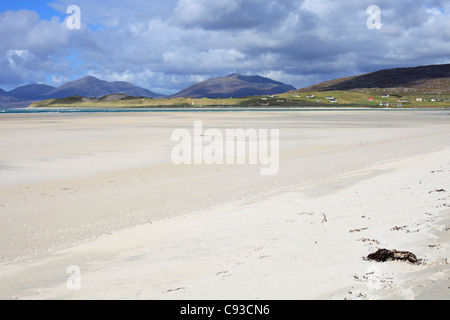 Beach at Seilebost Isle of Harris, Outer Hebrides, Scotland with view to Isle Taransay in the distance Stock Photo