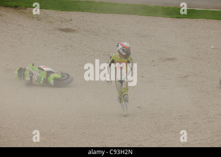 Crash at turn 1 at the Valencia Moto GP involving Valentino Rossi 46, Nicky Hayden 69, Randy De Puniet 14, Alvaro Bautista 19 Stock Photo