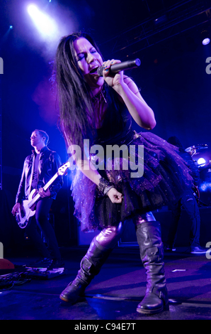 Sheffield, UK, 12/11/2011 Amy Lee lead singer of Evanescence performs at O2 Academy Stock Photo