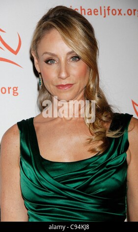 Tracy Pollan at arrivals for A Funny Thing Happened on the Way to Cure Parkinson's Benefit Gala, Waldorf-Astoria Hotel, New York, NY November 12, 2011. Photo By: F. Burton Patrick/Everett Collection Stock Photo