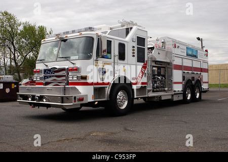 Pierce Lance Fire Truck, Engine 331 Franklin Lakes Fire Department New ...