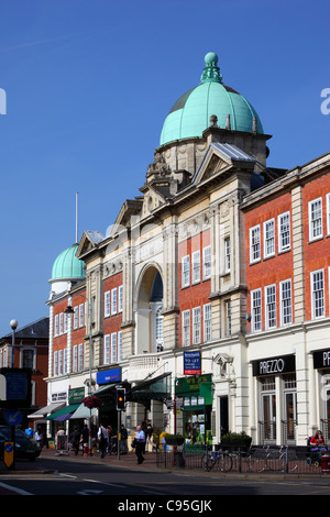 Former opera house , now a Weatherspoons pub , Mount Pleasant Road, Royal Tunbridge Wells , Kent , England Stock Photo