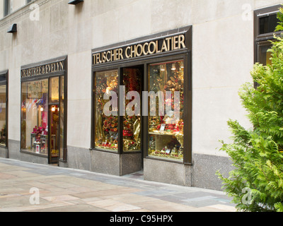 Channel Garden Shops, Teuscher Chocolatier, Rockefeller Center, NYC Stock Photo