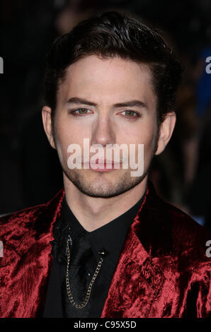 JACKSON RATHBONE THE TWILIGHT SAGA: BREAKING DAWN - PART 1. WORLD PREMIERE DOWNTOWN LOS ANGELES CALIFORNIA USA 14 November 20 Stock Photo