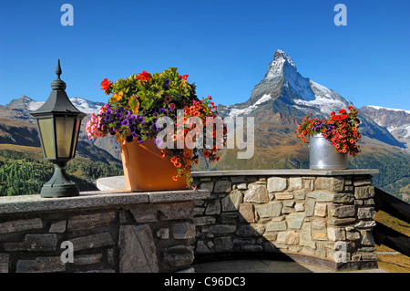 The view from the restaurant at Sunnegga with the iconic Matterhorn prominent in the background Stock Photo