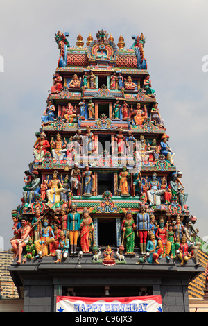 Gopuram of Sri Mariamman Temple, Singapore Stock Photo