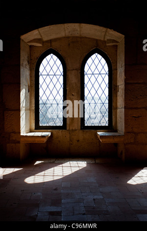 Gothic windows in the Palatial Residence (Paços Novos) of the Leiria Caste. Leiria, Portugal. Stock Photo