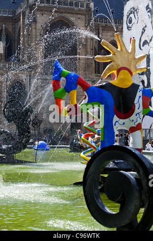 Paris, les Halles, the fountain made by J.Tinguely and dedicated to Stravinsky