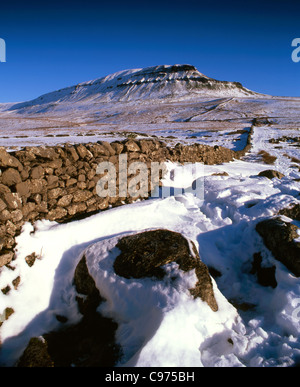 Pen-y-Ghent  in winter conditions Stock Photo