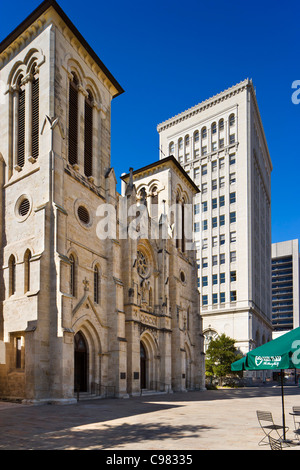 San Fernando Cathedral in Main Plaza, San Antonio, Texas, USA Stock Photo