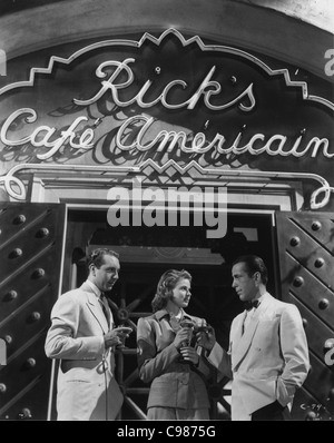 Casablanca Year : 1942 USA Paul Henreid Ingrid Bergman Humphrey Bogart  Director: Michael Curtiz Stock Photo