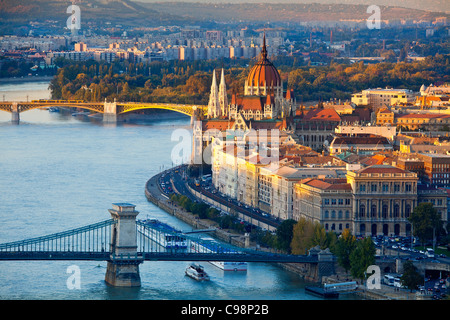 Budapest, Chain Bridge over Danube River and Hungarian Parliament Building