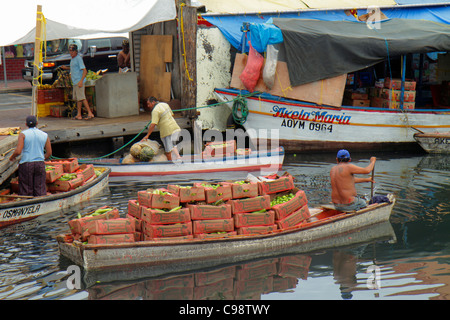 Willemstad Curaçao,Netherlands Lesser Leeward Antilles,ABC Islands,Punda,Shacaprileskade,Floating Market,Koningin Wilhelmina Brug,Waaigat,boat,man men Stock Photo