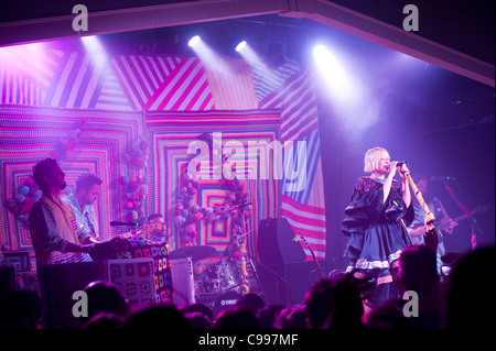 Sia Furler performs on stage at the Wonder Ballroom in Portland, Oregon, USA on 16th August 2011. Stock Photo