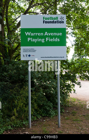 Sign for Warren Avenue Playing Fields in South London Stock Photo