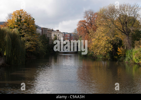 River Leam in autumn, Leamington Spa, Warwickshire, England, UK Stock Photo