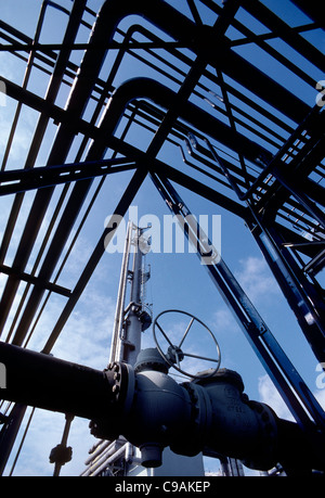 Graphic view of complex overhead pipes, oil refinery Stock Photo