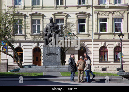 Statue Opposite Scottish Café Old City, L'viv, Ukraine Stock Photo