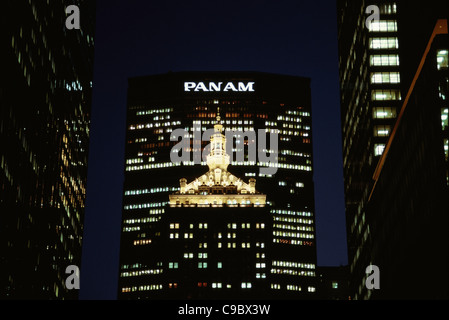 Pan Am Building (200 Park Avenue) and Helmsley Building, Park Avenue, NYC  1988 Stock Photo