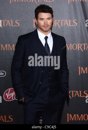 KELLAN LUTZ IMMORTALS. WORLD PREMIERE DOWNTOWN LOS ANGELES CALIFORNIA USA 07 November 2011 Stock Photo