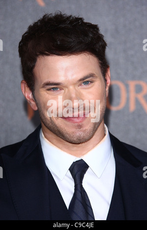 KELLAN LUTZ IMMORTALS. WORLD PREMIERE DOWNTOWN LOS ANGELES CALIFORNIA USA 07 November 2011 Stock Photo