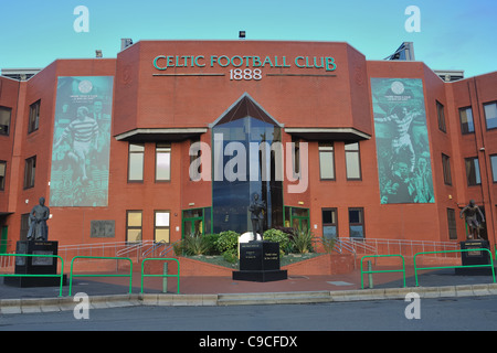 Two famous number 7s flank either side of the main stand entrance to Celtic Football Club stadium. Stock Photo