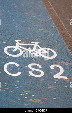 CS2 The Cycle SuperHighway is subject to controversy following two fatal accidents involving cyclists in East London recently. TFL are currently reviewing all junctions on the cycle Superhighway system. Stock Photo
