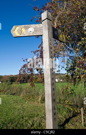 Bilingual Welsh English language signpost for the Wye Valley Walk at Glasbury-on-Wye Powys Wales UK Stock Photo