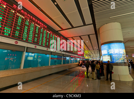 Interior of Beijing South Railway Station ticket hall for the underground metro Beijing, PRC, People's Republic of China, Asia Stock Photo