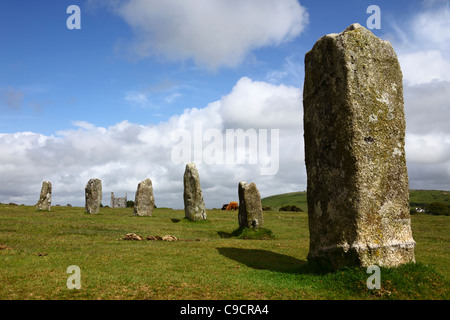 The Hurlers stone circle, engine house of former South Phoenix tin mine behind, near Minions, Bodmin Moor, Cornwall, England Stock Photo