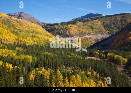 Autumn color along the Million Dollar Highway (US 550) portion of the San Juan Skyway Scenic Byway in Colorado. Stock Photo