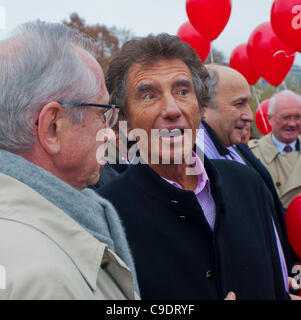 Paris, France, Jack Lang, ex-French Culture Minister of the Socialist Par-ty at Hommage Memorial, Stock Photo