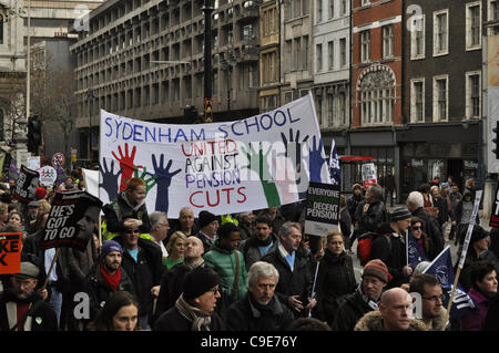 London, UK, 30/11/2011 Strikers march and protest against public sector cuts in London in one of the biggest industrial disputes for a generation. Stock Photo