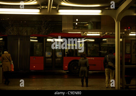 Final days of the bendy Bus: A route 207 bendy bus is seen on 8th December 2011 at Shepherd's bush bus station. Transport for London (TfL) confirmed that Friday 9th December will be the final day of the bendy bus being seen in service on the streets of London as they are removed and replaced by doub Stock Photo