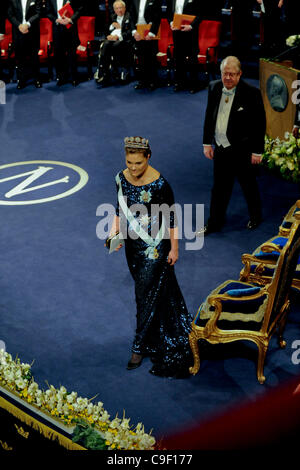 A very pregnant Crown princess of Sweden attend the Nobel Prize ceremonies in Stockholm on Saturday 10th December 2011. Stock Photo