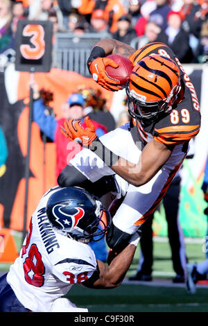 Jan. 7, 2012 - Houston, Texas, U.S - Cincinnati Bengals wide receiver  Jerome Simpson(89) expresses some emotion during the pre-game warmups.  Houston Texans defeated the Cincinnati Bengals in the playoff game 31-10