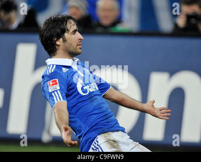 german Football Bundesliga, Season 2011/2012, 17th matchday, 17.12.2011, Schalke 04 (S04) vs. Werder Bremen 5:0------ Raul (S04) celebrates Stock Photo