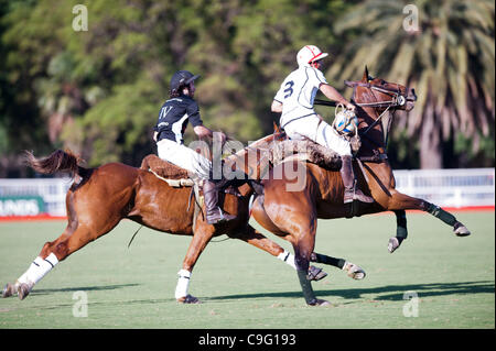 Grand Final of 70th Argentina Pato Open. Pato, also known as Horseball is Argentina national sport.  La Guarida team (16 points) versus Los Mochitos (14). Dec 18, 2011 in Buenos Aires, Argentina Stock Photo