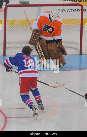 Philadelphia Flynnie: Winter Classic was classic Flyers, right down to the  goalie mess 