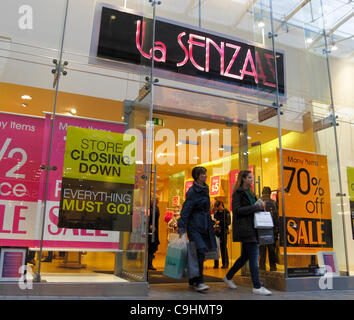 La Senza Stores Across All Simon Shopping Centers