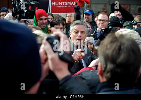 Jan. 9, 2012 - Concord, New Hampshire, UNITED STATES OF AMERICA - Republican Presidential candidate, former Utah Gov. Jon Huntsman,  and his wife Mary Kaye greet supporters and speak to the media during a campaign stop at Eagle Square in Concord, New Hampshire. Stock Photo
