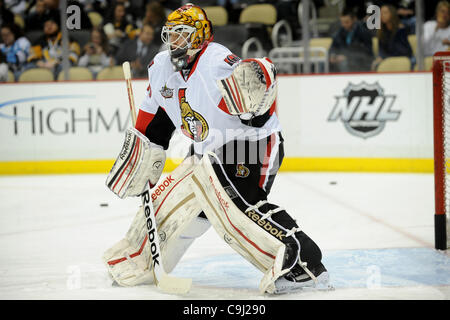 Jan. 10, 2012 - Pittsburgh, PENNSYLVANNIA, U.S - Ottawa Senators center ...